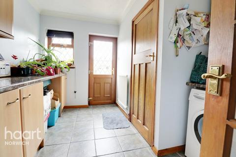 164 Constitution Hill, Norwich, NR3 4HB