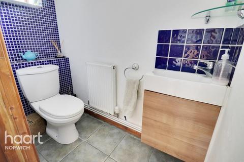 164 Constitution Hill, Norwich, NR3 4HB