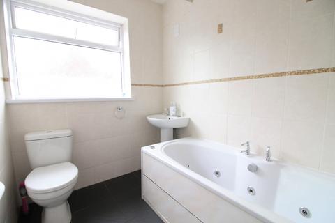 2 Dianne Road, Thornton-cleveleys, FY5 4EF