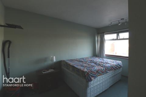 15 Howell Road, Corringham, Stanford-le-hope, SS17 8JL