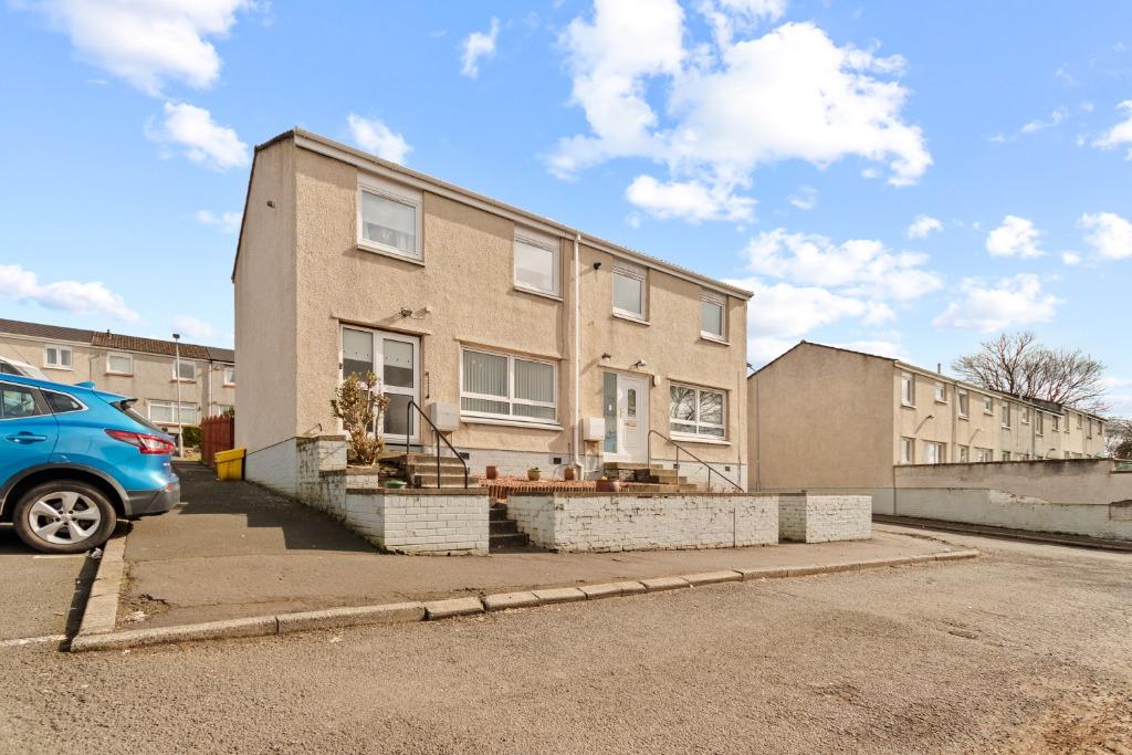 O'Hare, Bonhill, West Dunbartonshire, G83 2 bed semidetached house £