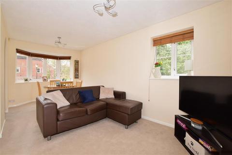 193 Autumn Drive, Sutton, SM2 5FA