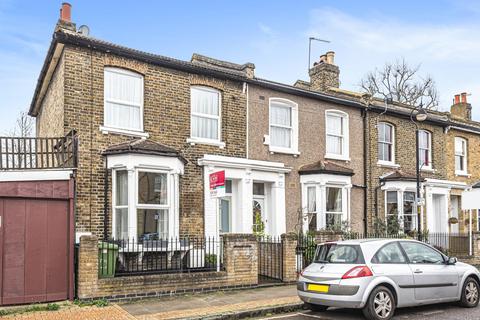 21 Relf Road, London, SE15 4JT