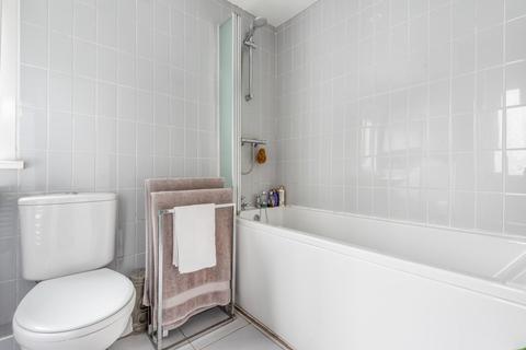 21 Relf Road, London, SE15 4JT