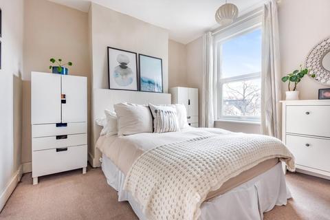 21 Relf Road, London, SE15 4JT
