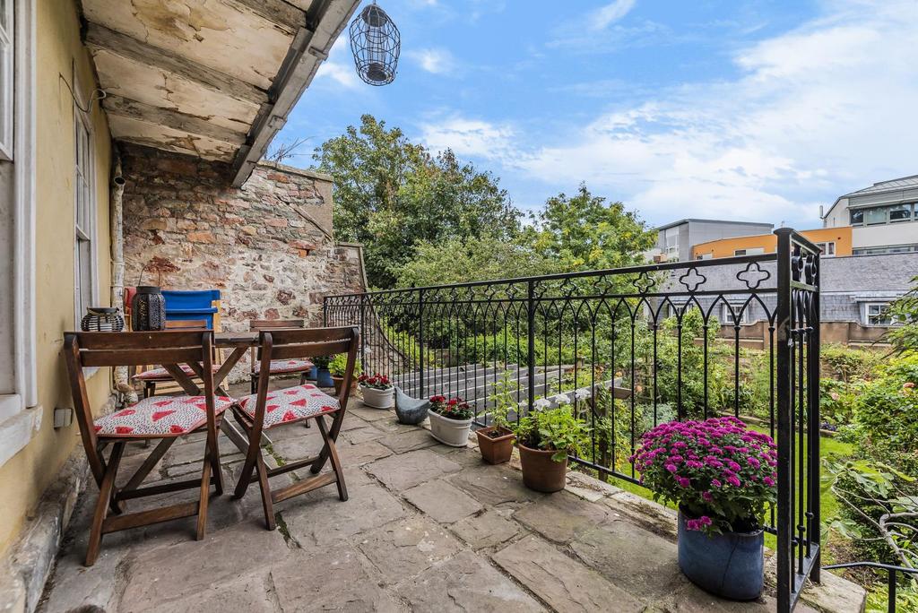 Dining Terrace