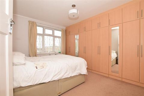 23 Nursery Close, Croydon, CR0 5EW