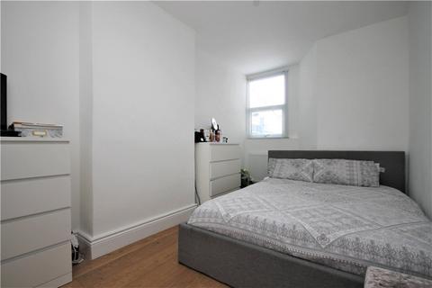 359a Whitehorse Road, Thornton Heath, CR7 8SD