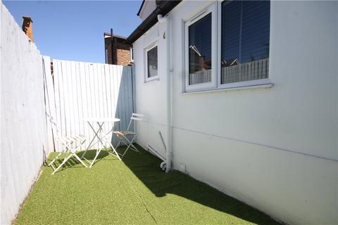 359a Whitehorse Road, Thornton Heath, CR7 8SD