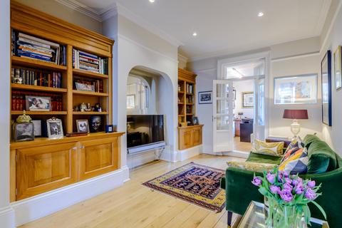 8 Trinity Place, Windsor, SL4 3AP