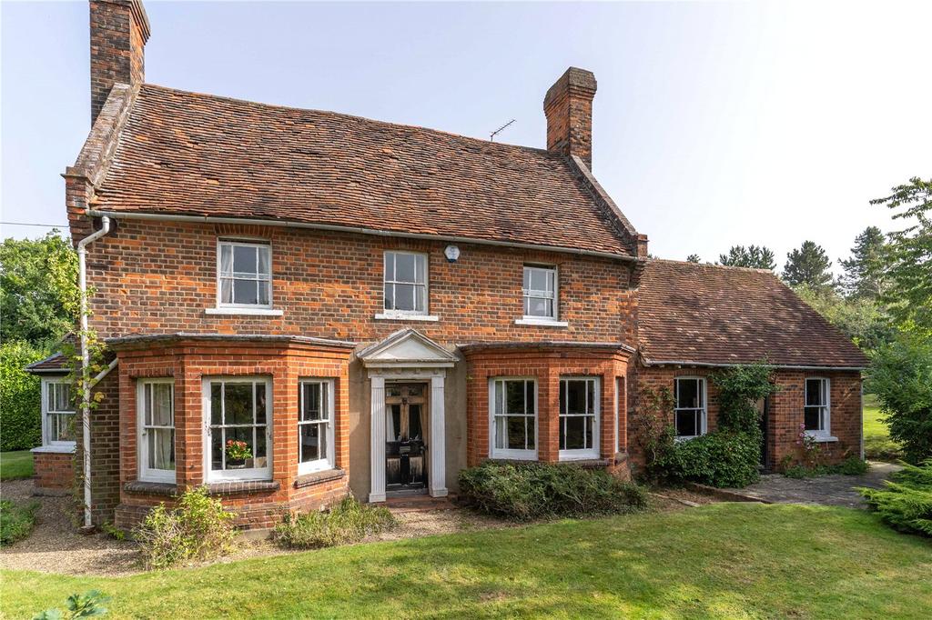 Much Hadham, Hertfordshire, SG10 5 bed detached house for sale £1,195,000