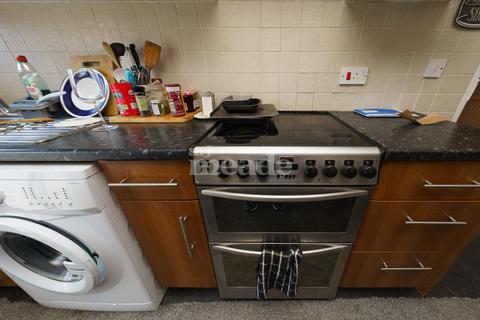 5 Althorne Gardens, London, E18 2DA