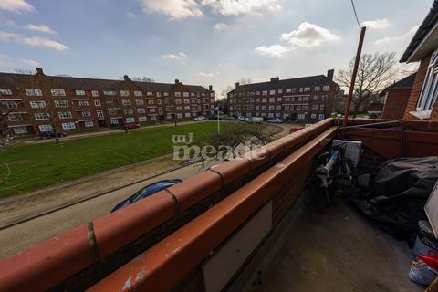 5 Althorne Gardens, London, E18 2DA