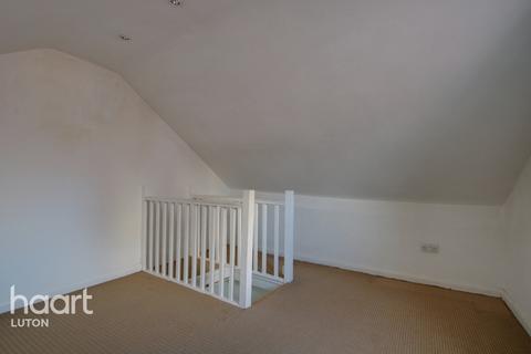 2 Cambridge Street, Luton, LU1 3QS