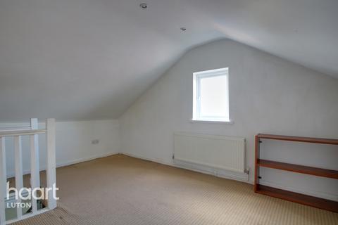 2 Cambridge Street, Luton, LU1 3QS