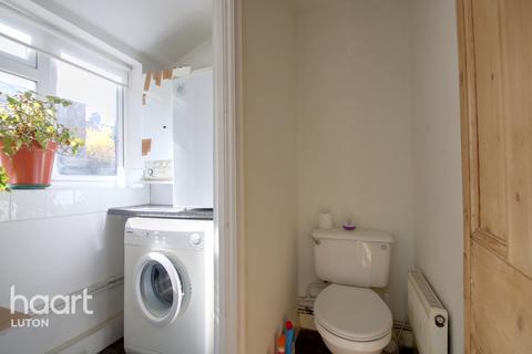 2 Cambridge Street, Luton, LU1 3QS