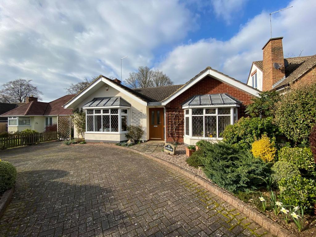 Penfold Drive, Great Billing... 3 bed detached bungalow £450,000