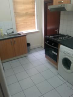 3 bedroom terraced house to rent, Olivia Grove M14