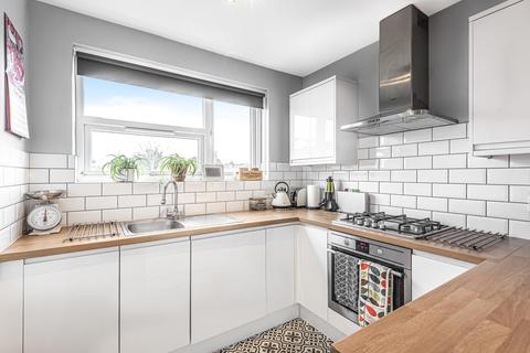 10 Little Dimocks, London, SW12 9JH