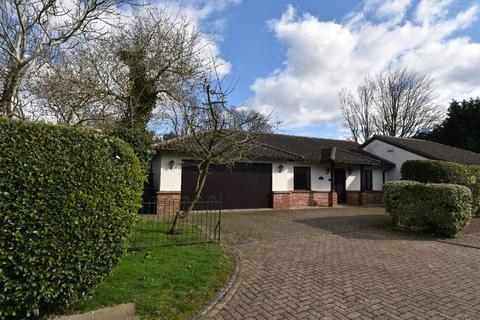 4 bedroom bungalow to rent, The Cornway, Fulbourn, Cambridge