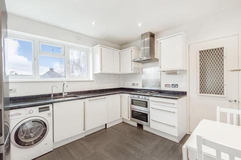 6 Malcolm Court, Stanmore, HA7 4HN