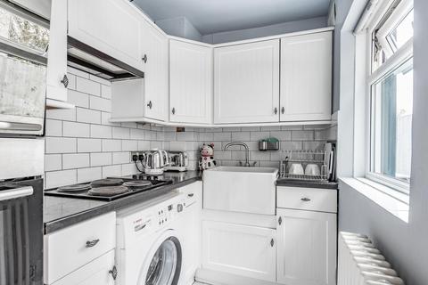 23 White Horse Hill, Chislehurst, BR7 6DG