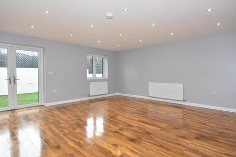 10 Wimpole Road, Beeston, Nottingham, NG9 3LQ