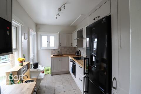 48 Fairview Avenue, Stanford-le-hope, SS17 0DT
