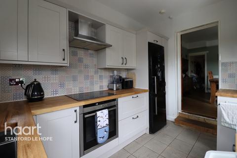 48 Fairview Avenue, Stanford-le-hope, SS17 0DT