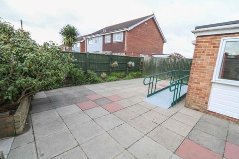 5 Glebe Close, Hayling Island, PO11 0LB
