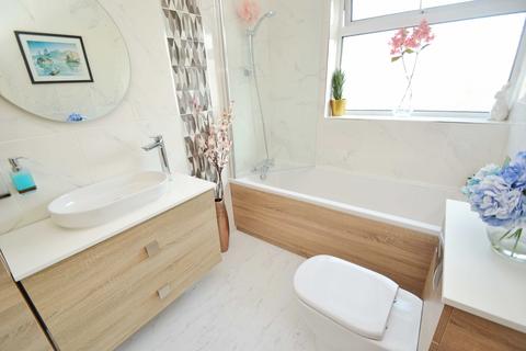 8 Batcombe Close, Bournemouth, BH11 8PG