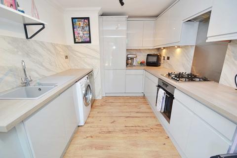 8 Batcombe Close, Bournemouth, BH11 8PG