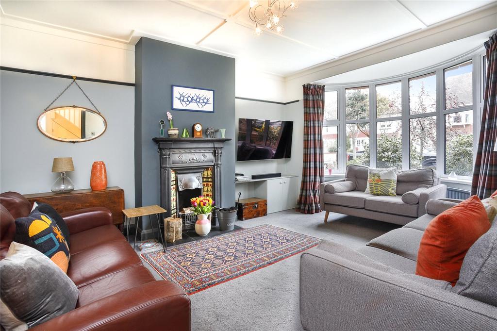 Braemore Road, Hove, East Sussex, BN3 5 bed semidetached house £900,000