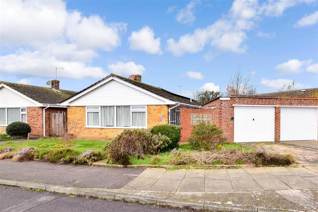 Radley Close, Broadstairs, Kent 3 bed detached bungalow £380,000