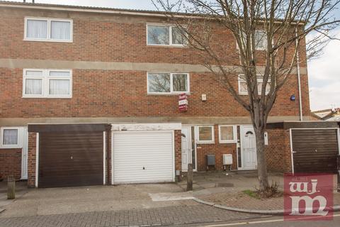 4 bedroom terraced house to rent, Bancroft Road, Stepney Green, E1