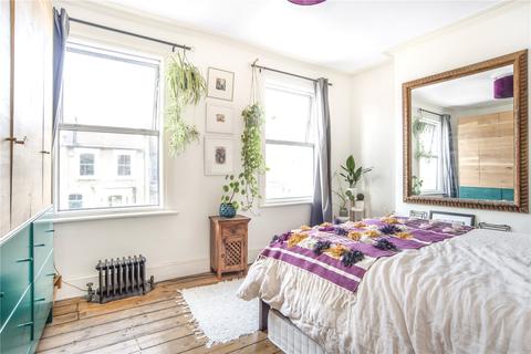 36 Coopersale Road, London, E9 6BA