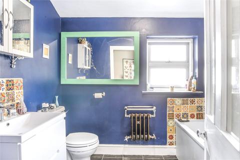 36 Coopersale Road, London, E9 6BA