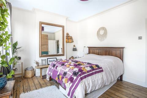 36 Coopersale Road, London, E9 6BA