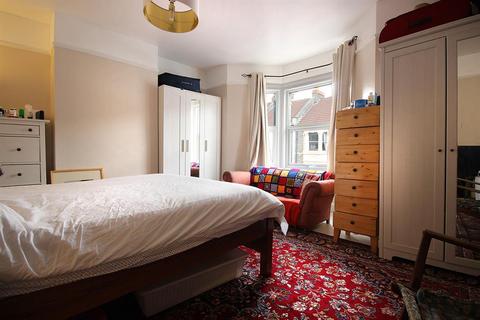 10 Stanley Park, Bristol, BS5 6DU