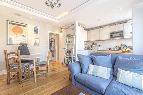 Flat 2, 25 Birkbeck Road, London, W3 6BQ