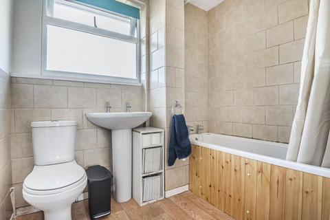 35 Beech Road, Eynsham, Witney, OX29 4LL