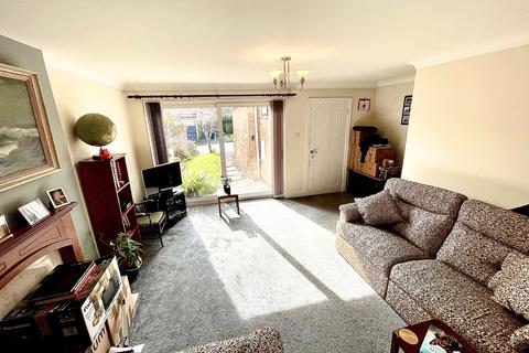 5 Cedar Close, Bulwark, Chepstow, NP16 5RE