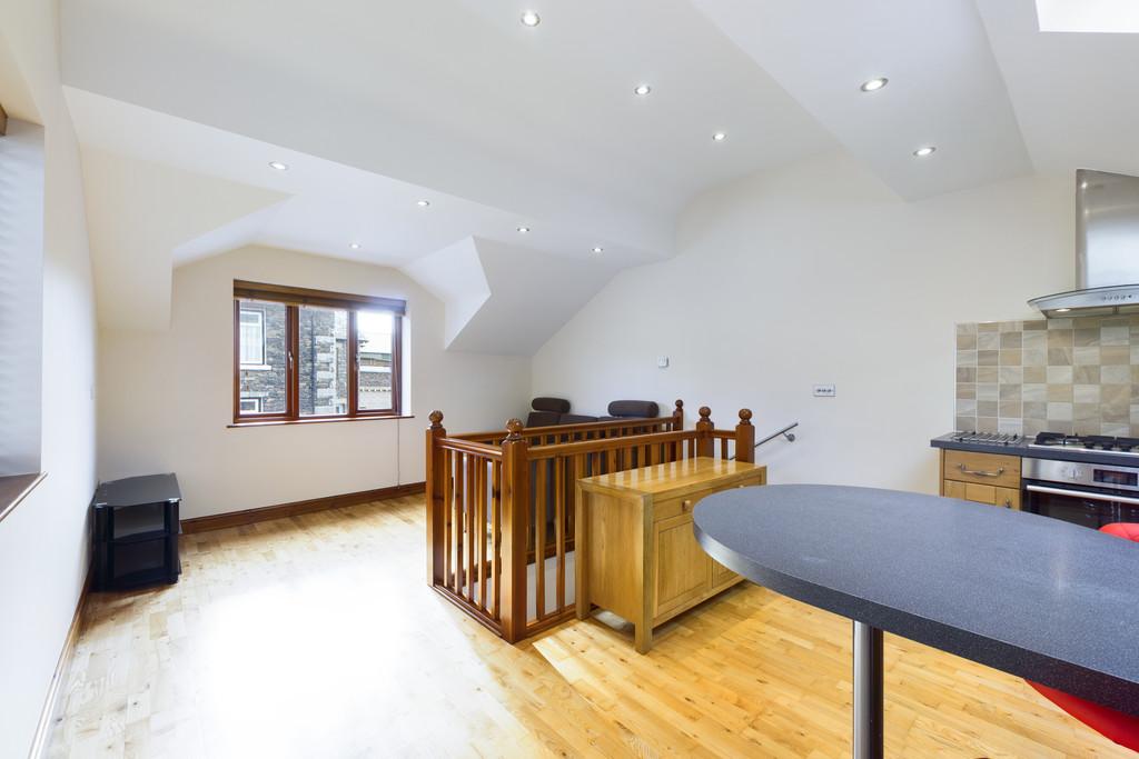 Open plan kitchen/sitting room