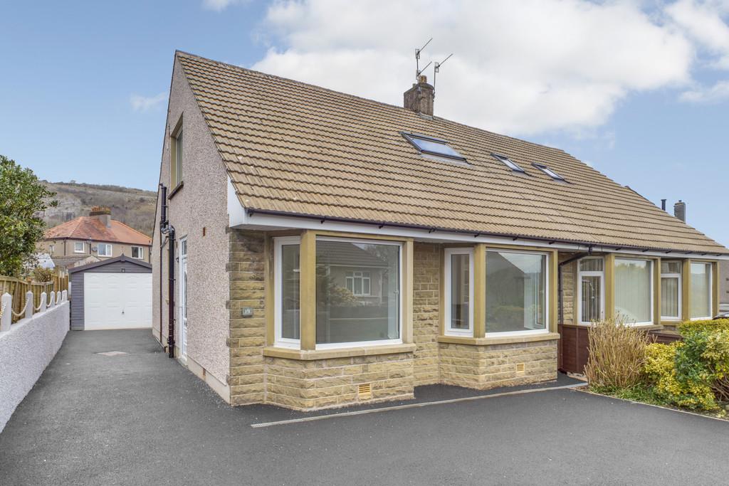 Westbourne Road, Warton, Carnforth, LA5 9NP 3 bed semidetached