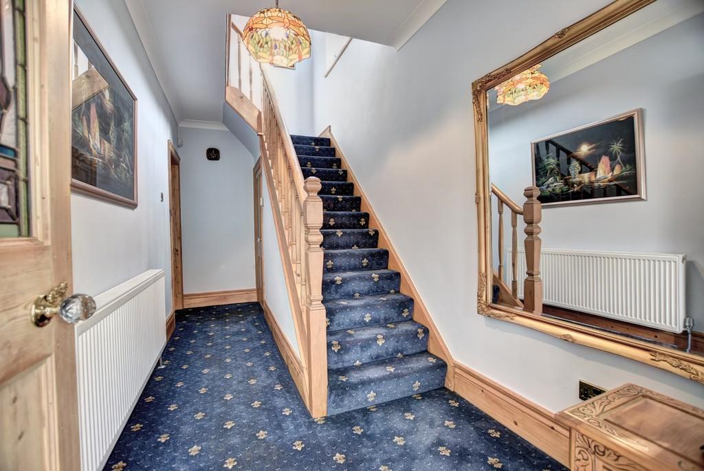 Elmsleigh Gardens, Cleadon 3 bed semidetached house £285,000