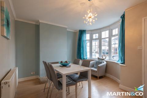 11a Defford Drive, Oldbury, B68 9RQ