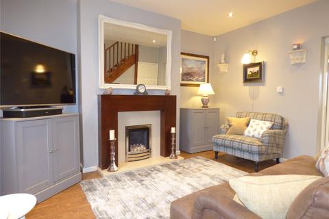 9 Ashes Lane, Springhead, Oldham, OL4 4PF