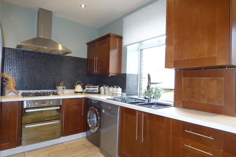 9 Ashes Lane, Springhead, Oldham, OL4 4PF