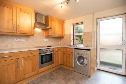 2 bedroom terraced house to rent, Inkerman Road, St. Albans