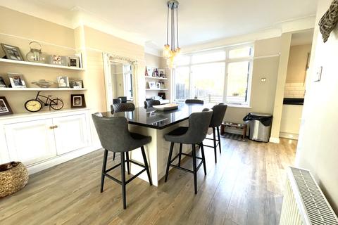 39 Bramerton Road, Beckenham, BR3 3NZ